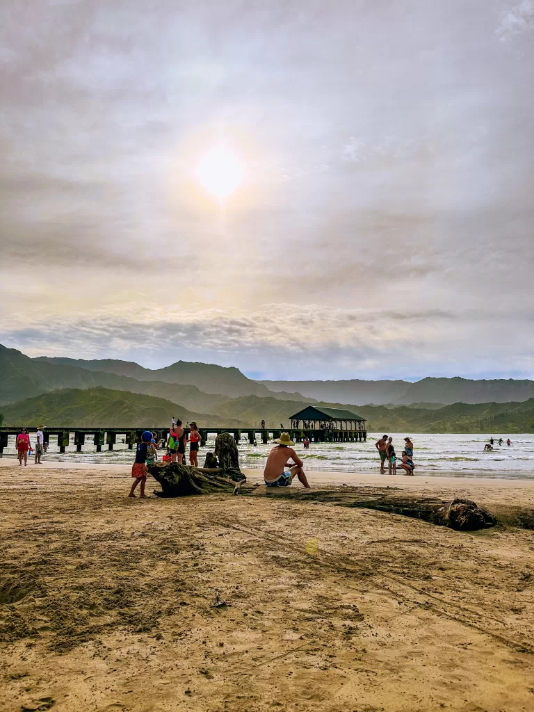 image of hanalei bay at sunset in kauai